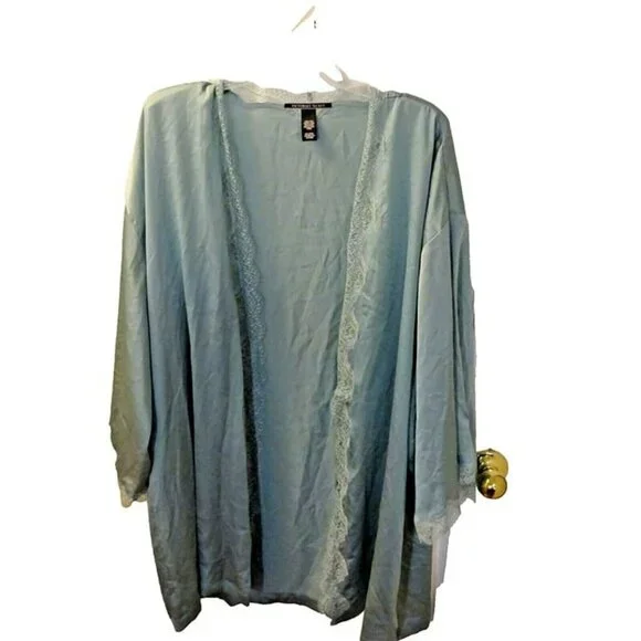 Victoria's Secret Pre-Loved M/L Lace Trim Polyester Short Sage Green Robe Kimono - Picture 11 of 12